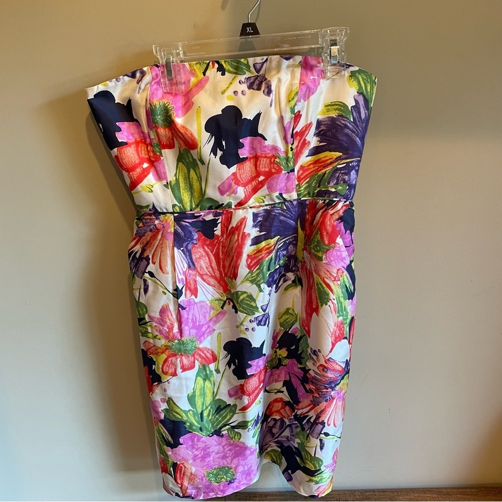 J Crew Ella 100% Silk Strapless Mini Dress w/Pockets, Garden Floral, Size 6 - Picture 3 of 8